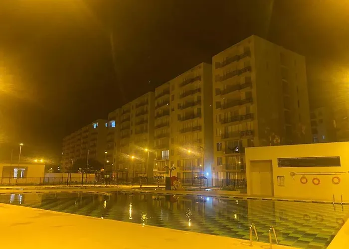 Hermoso Apartamento En Condominio Con Gym Y Pisicina De Adultos Y Ninos