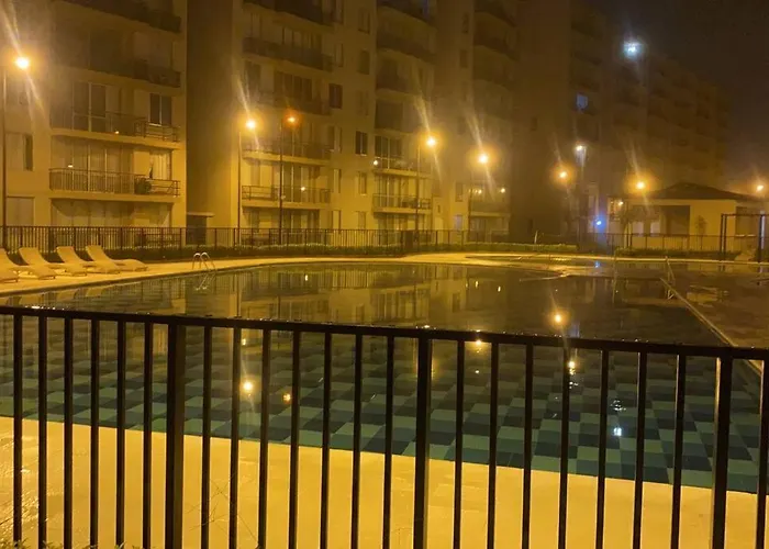 Hermoso Apartamento En Condominio Con Gym Y Pisicina De Adultos Y Ninos