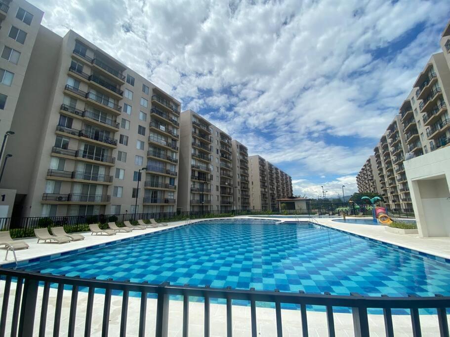 Hermoso En Con Gym Y Pisicina De Adultos Y Ninos Apartment Ricaurte